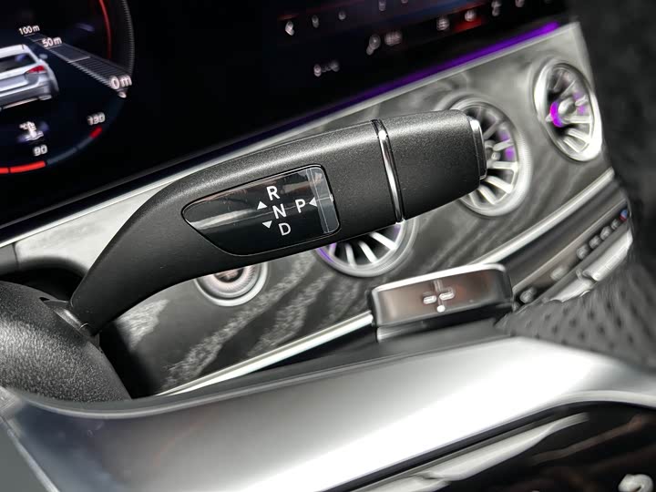 Фото 12 - Mercedes-Benz CLS-Class