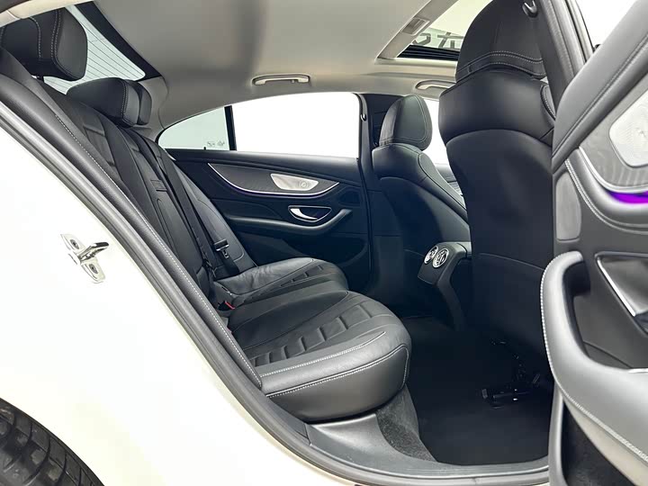 Фото 21 - Mercedes-Benz CLS-Class