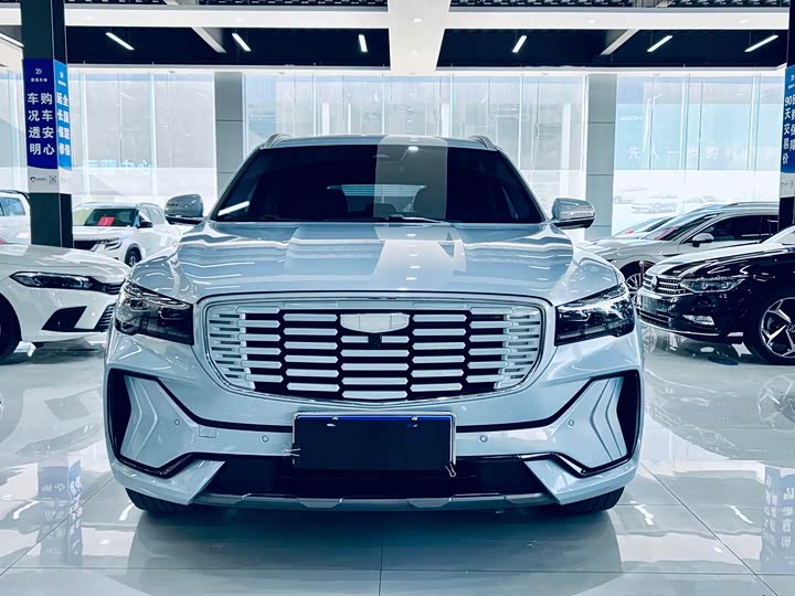 Фото 2 - Geely Monjaro