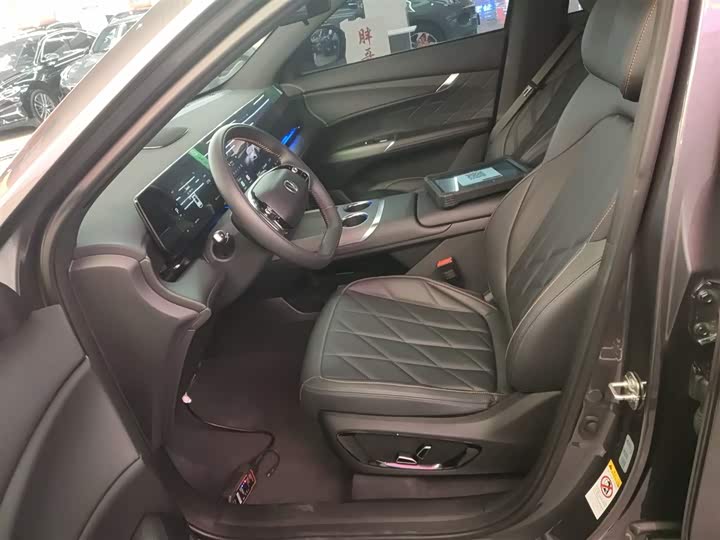 Фото 15 - Changan CS75 Plus