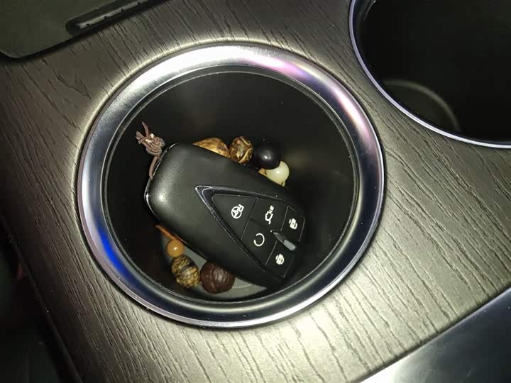 Фото 9 - Changan CS75 Plus