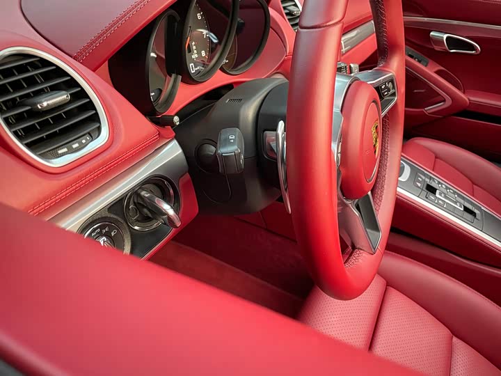 Фото 20 - Porsche 718