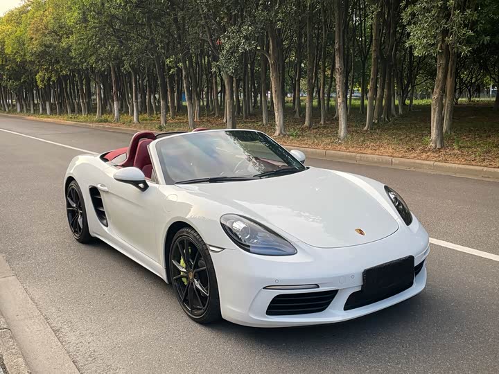 Фото 4 - Porsche 718