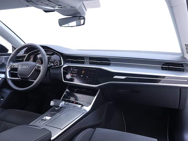 Фото 19 - Audi A7L