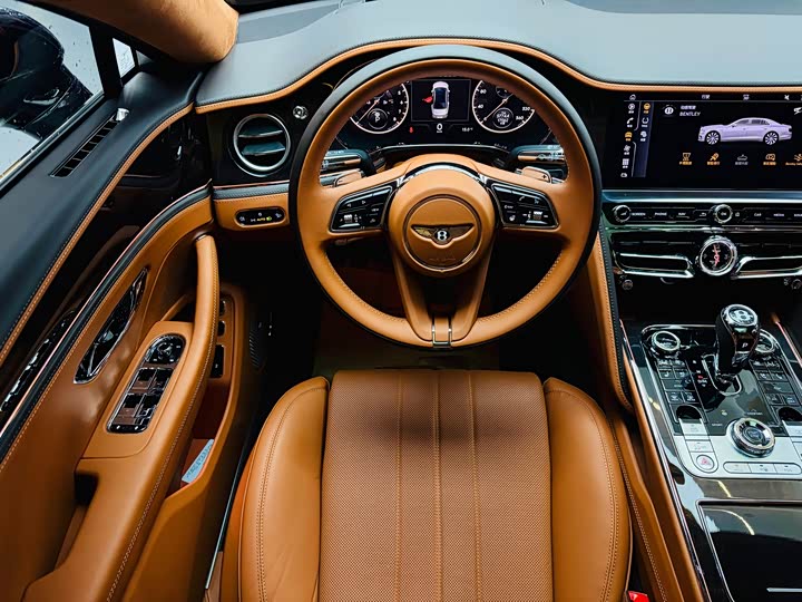 Фото 12 - Bentley Flying Spur Hybrid