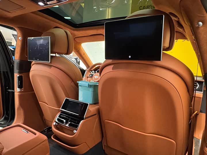 Фото 27 - Bentley Flying Spur Hybrid