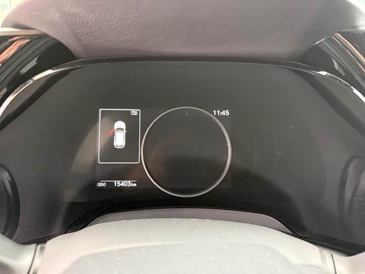 Фото 11 - Lexus RX