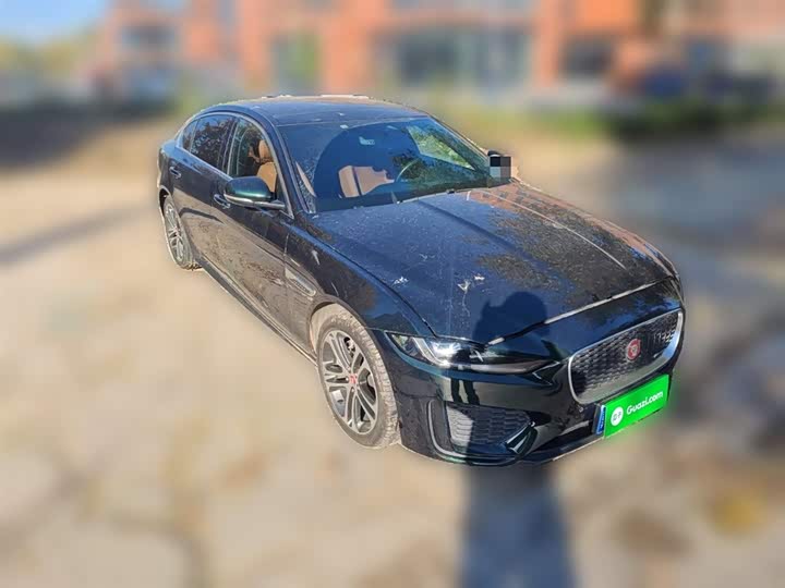 Фото 4 - Jaguar XE L