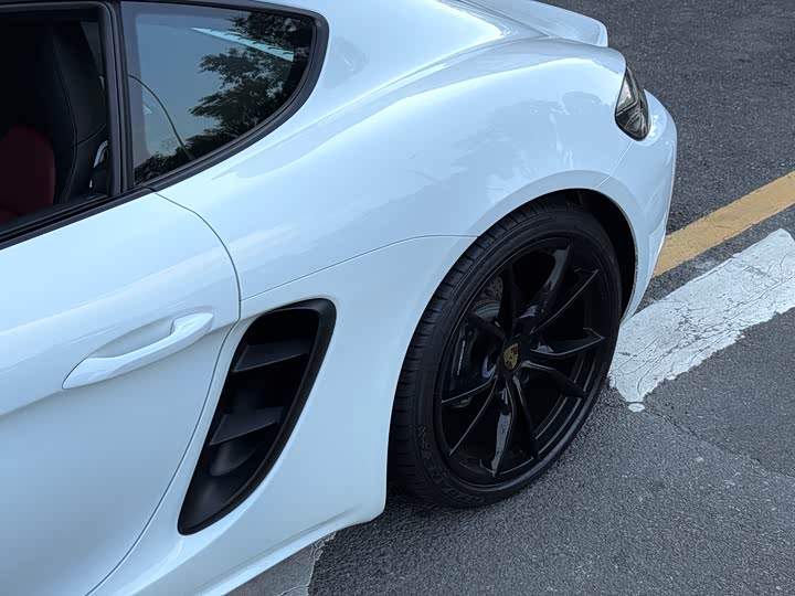 Фото 28 - Porsche 718