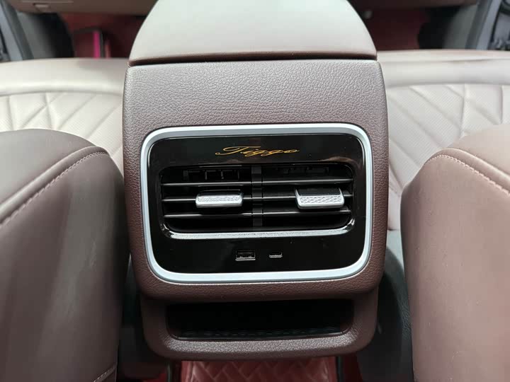 Фото 27 - Chery Tiggo 8 Pro