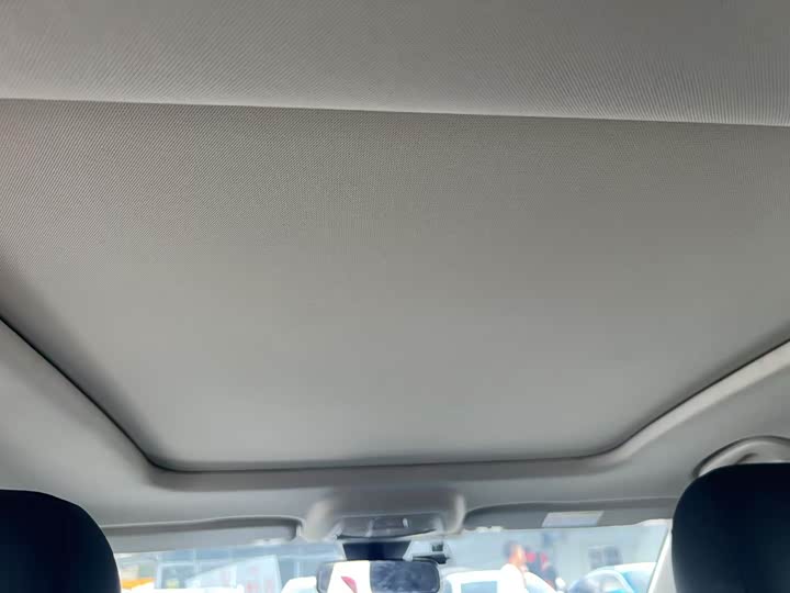 Фото 24 - Bestune B70