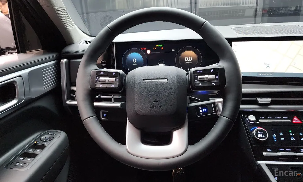 Фото 13 - Hyundai Santa Fe