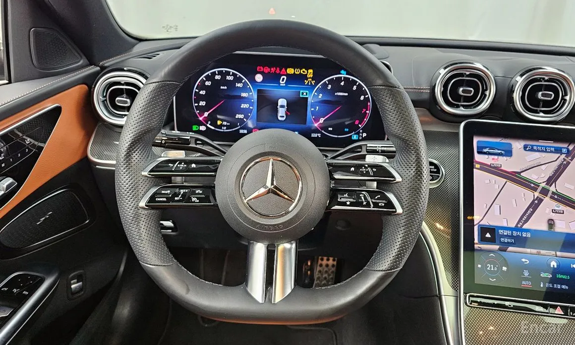 Фото 13 - Mercedes-Benz C-Class