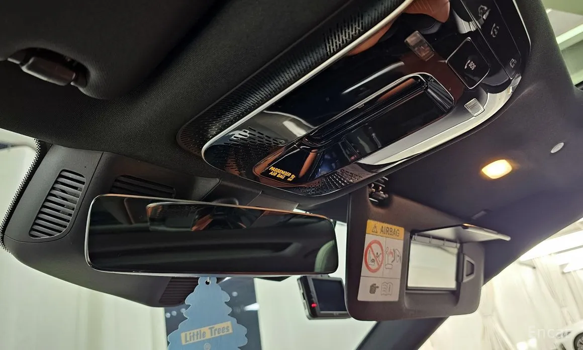 Фото 18 - Mercedes-Benz C-Class