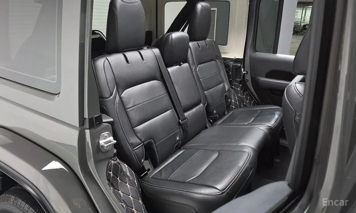 Jeep Wrangler 2018 2.0 Overland Power Top 4Door