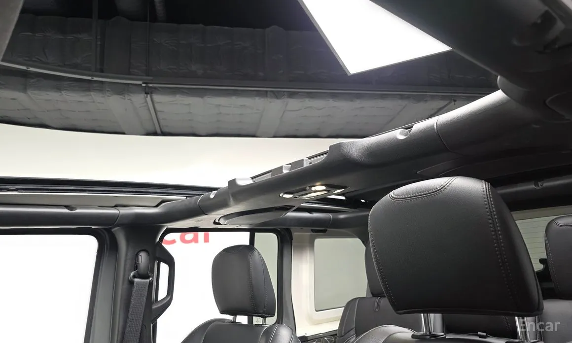 Jeep Wrangler 2018 2.0 Overland Power Top 4Door