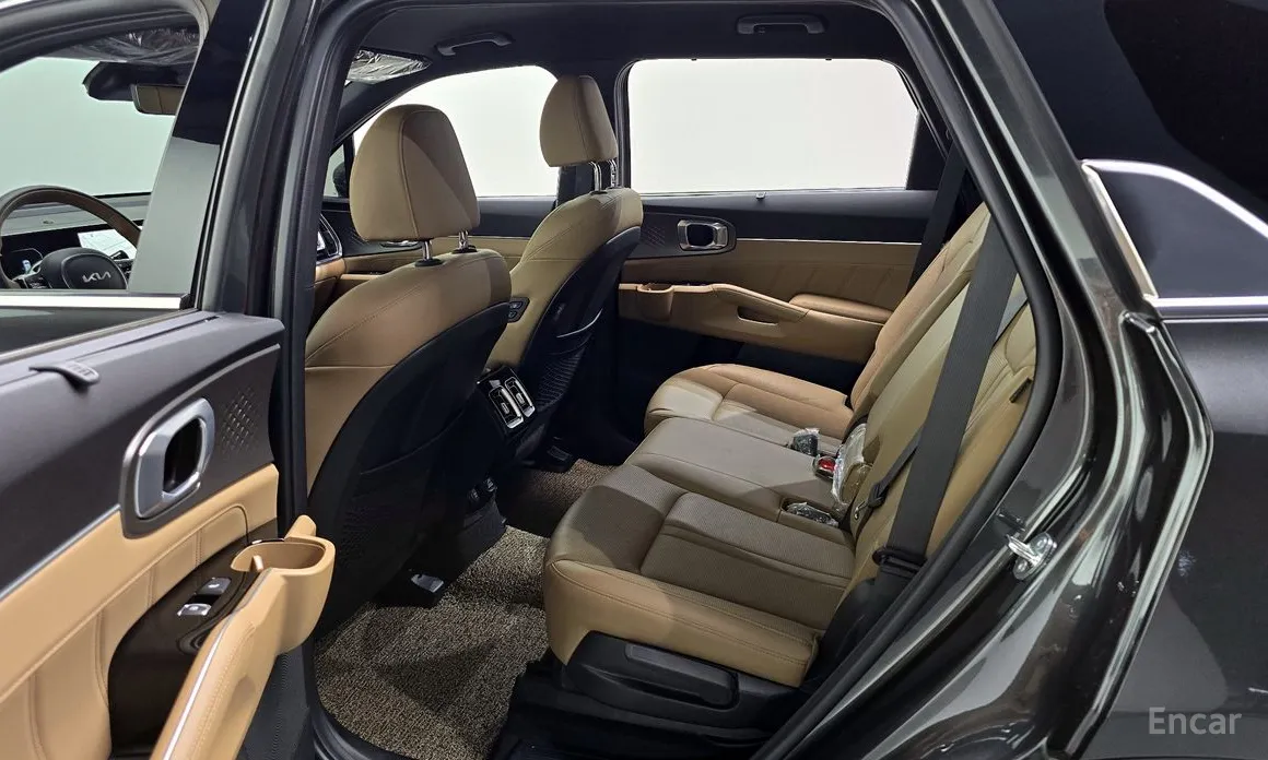 Фото 11 - Kia Sorento