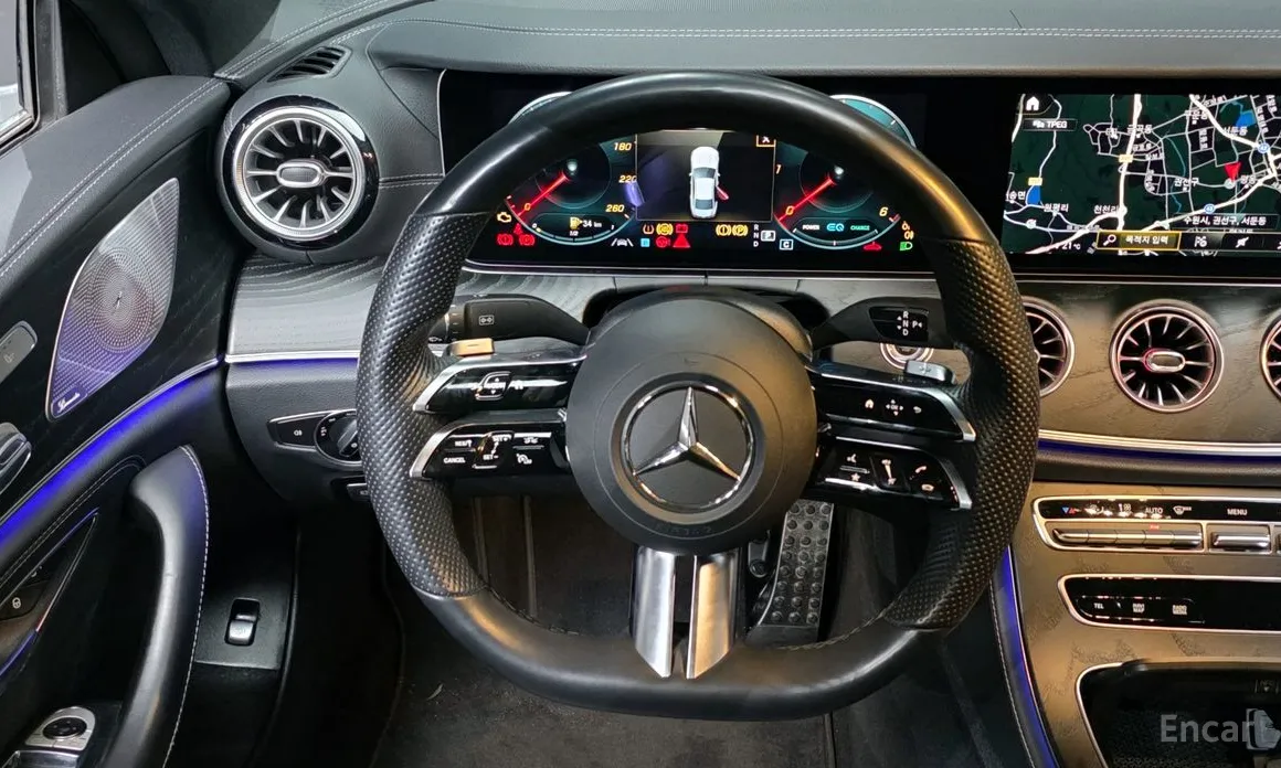 Фото 13 - Mercedes-Benz CLS-Class