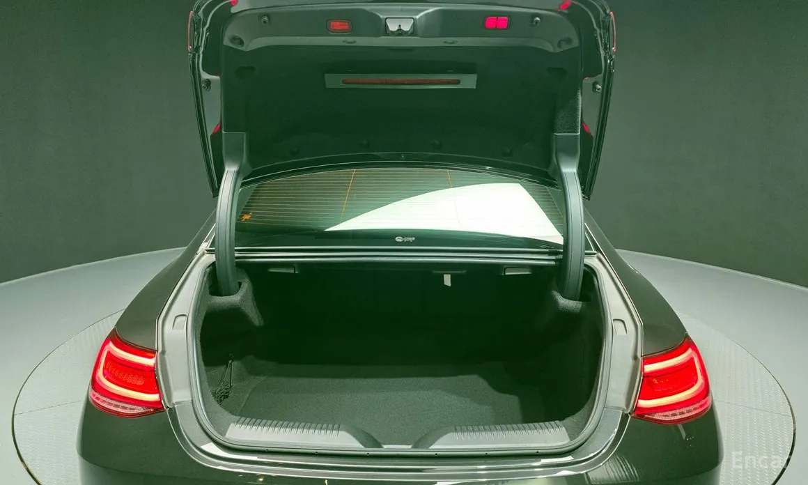 Фото 20 - Mercedes-Benz CLS-Class