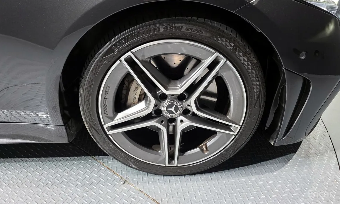 Фото 5 - Mercedes-Benz CLS-Class