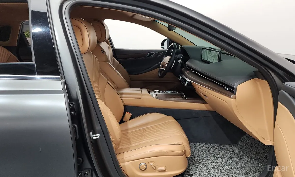 Фото 11 - Genesis G80