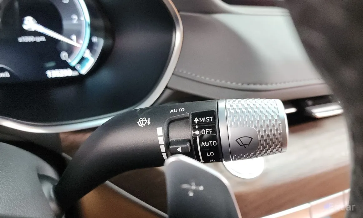 Фото 14 - Genesis G80