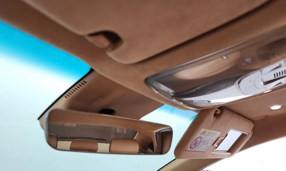 Фото 18 - Genesis G80