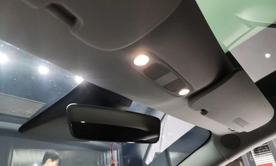 Фото 18 - Tesla Model 3