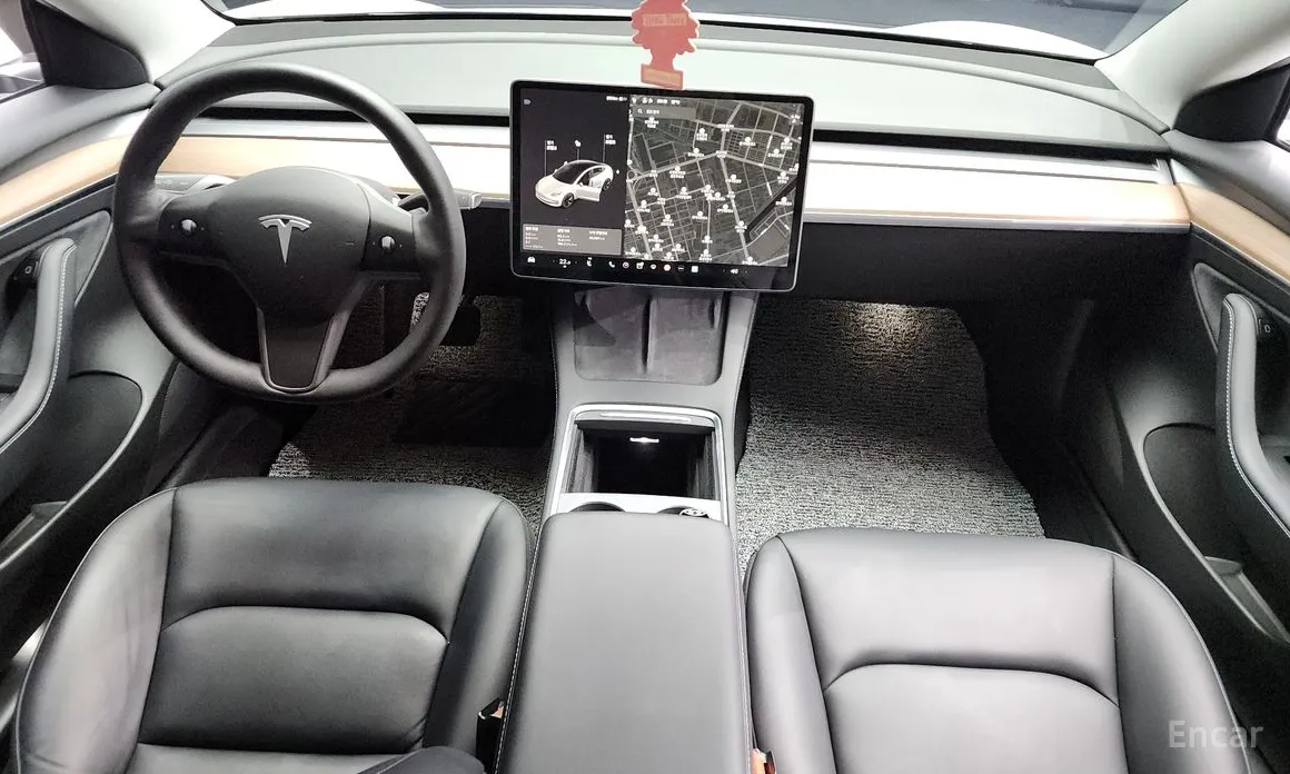 Фото 7 - Tesla Model 3