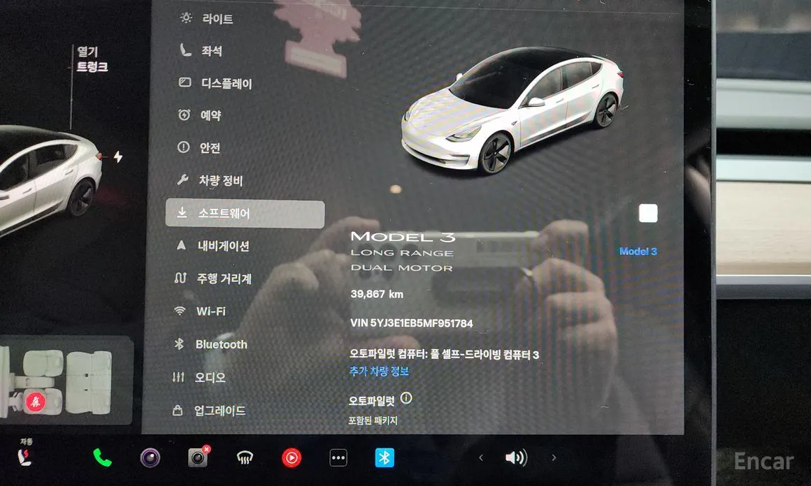 Фото 8 - Tesla Model 3