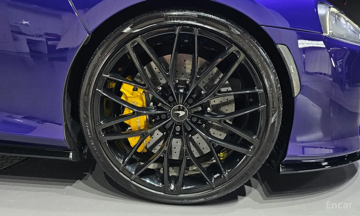 Фото 5 - McLaren GT