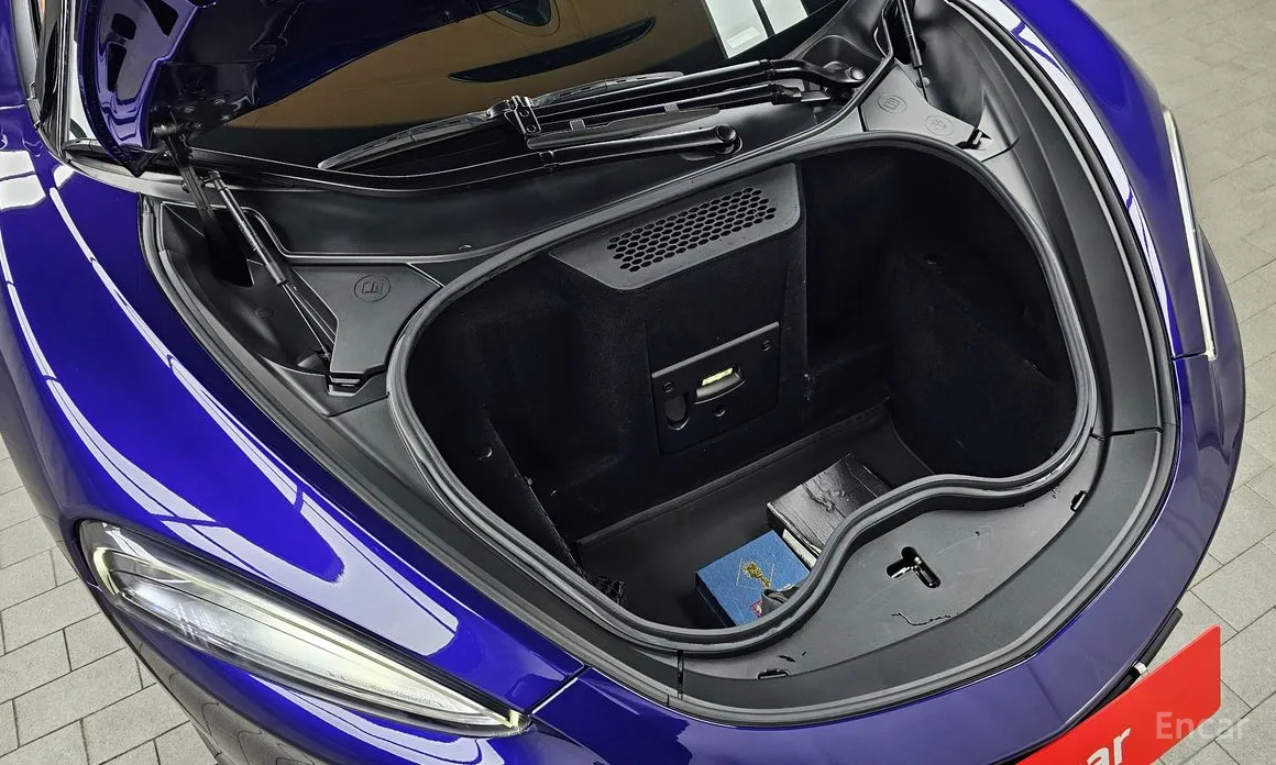 Фото 6 - McLaren GT