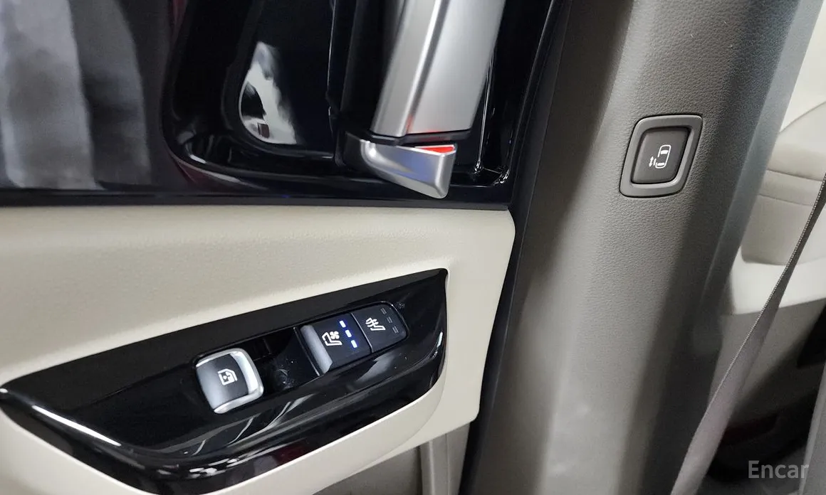 Фото 19 - Kia Carnival