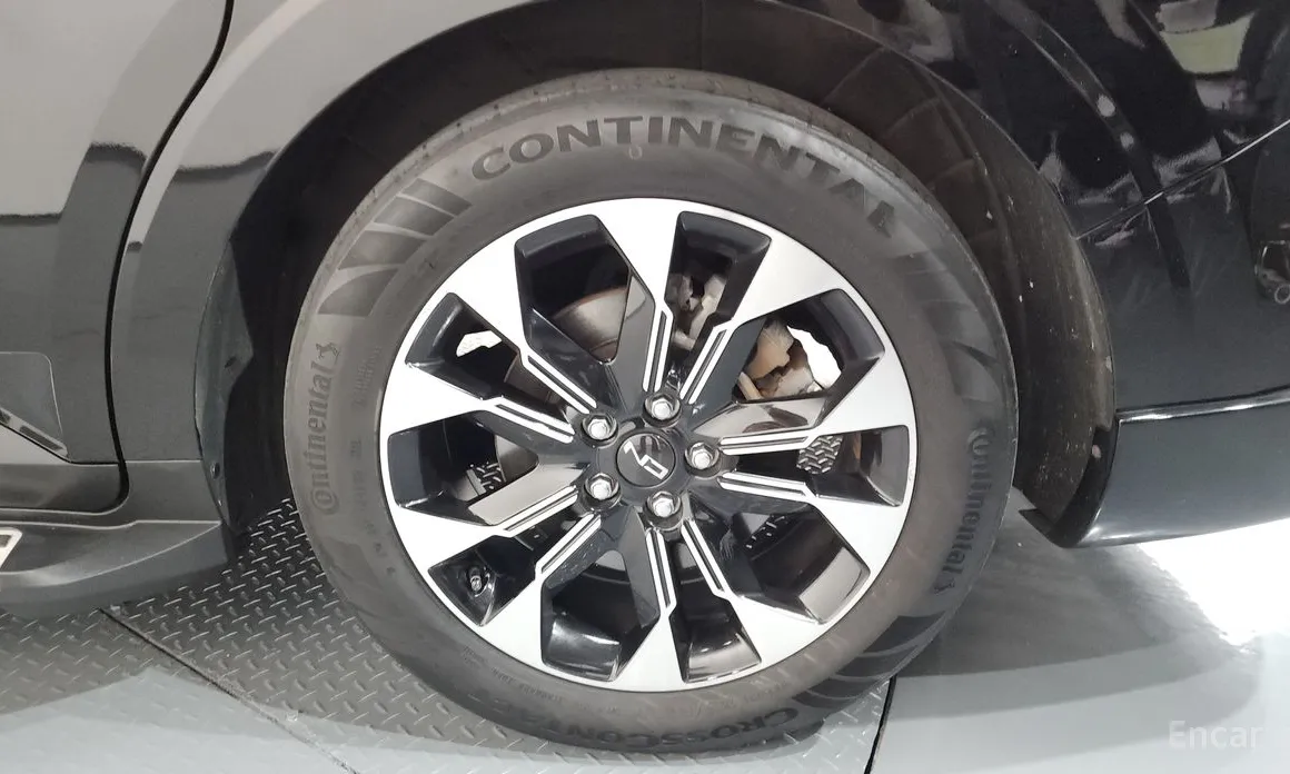 Фото 5 - Kia Carnival