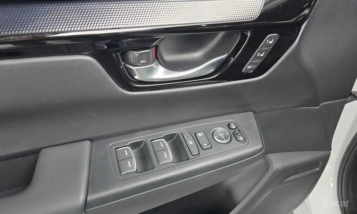 Фото 19 - Honda CR-V