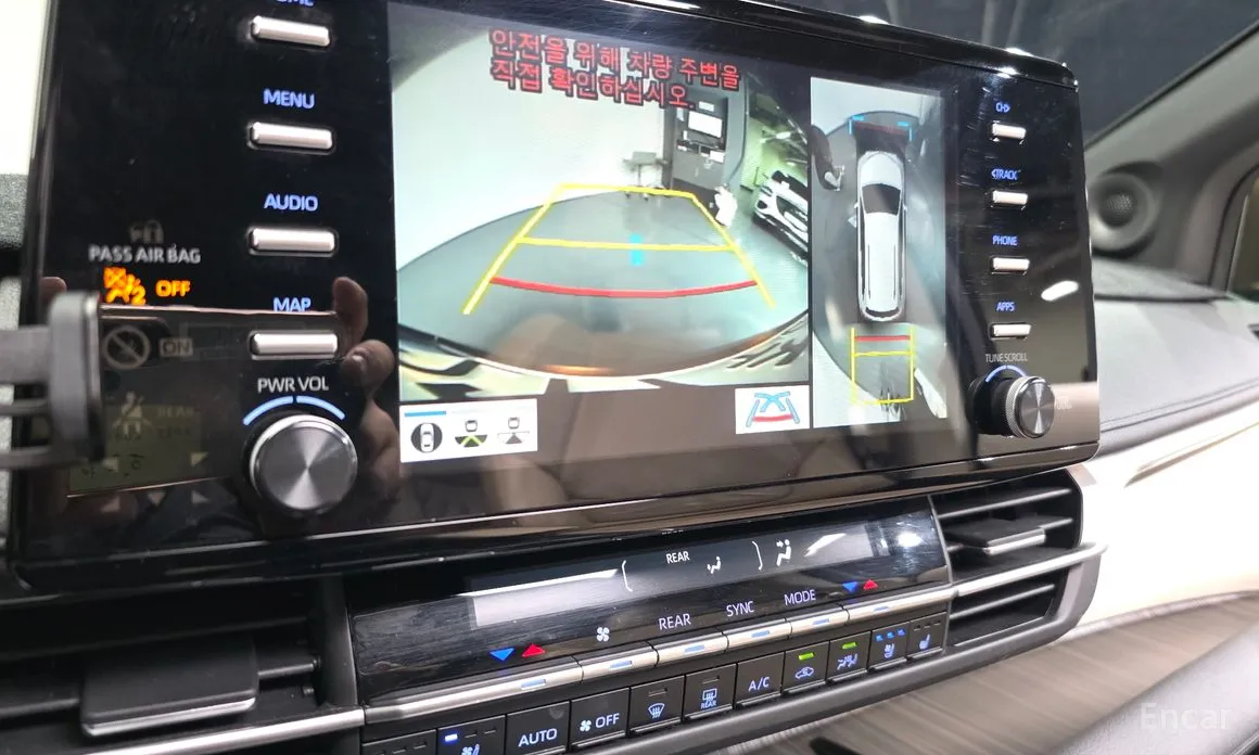 Фото 15 - Toyota Sienna