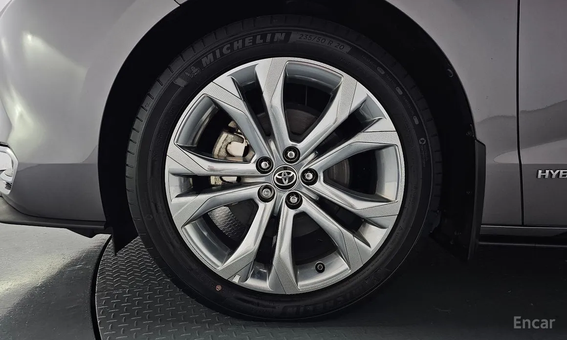 Фото 5 - Toyota Sienna