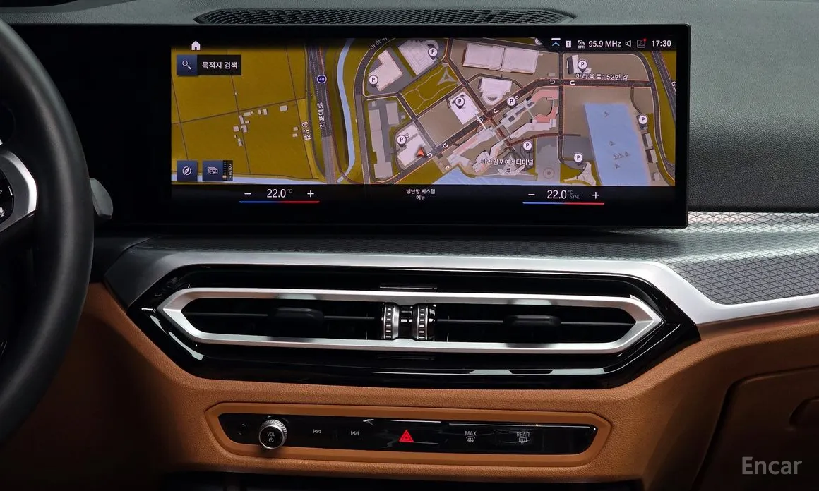 Photo 14 - BMW 3 Series