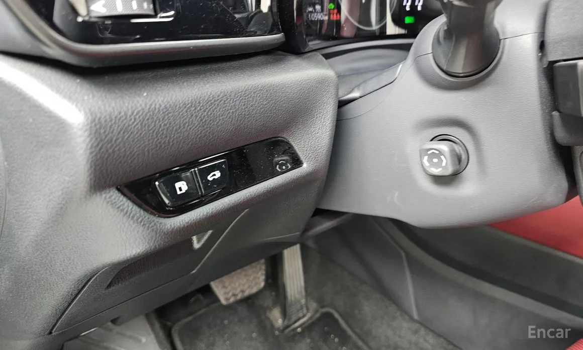 Фото 14 - Lexus NX