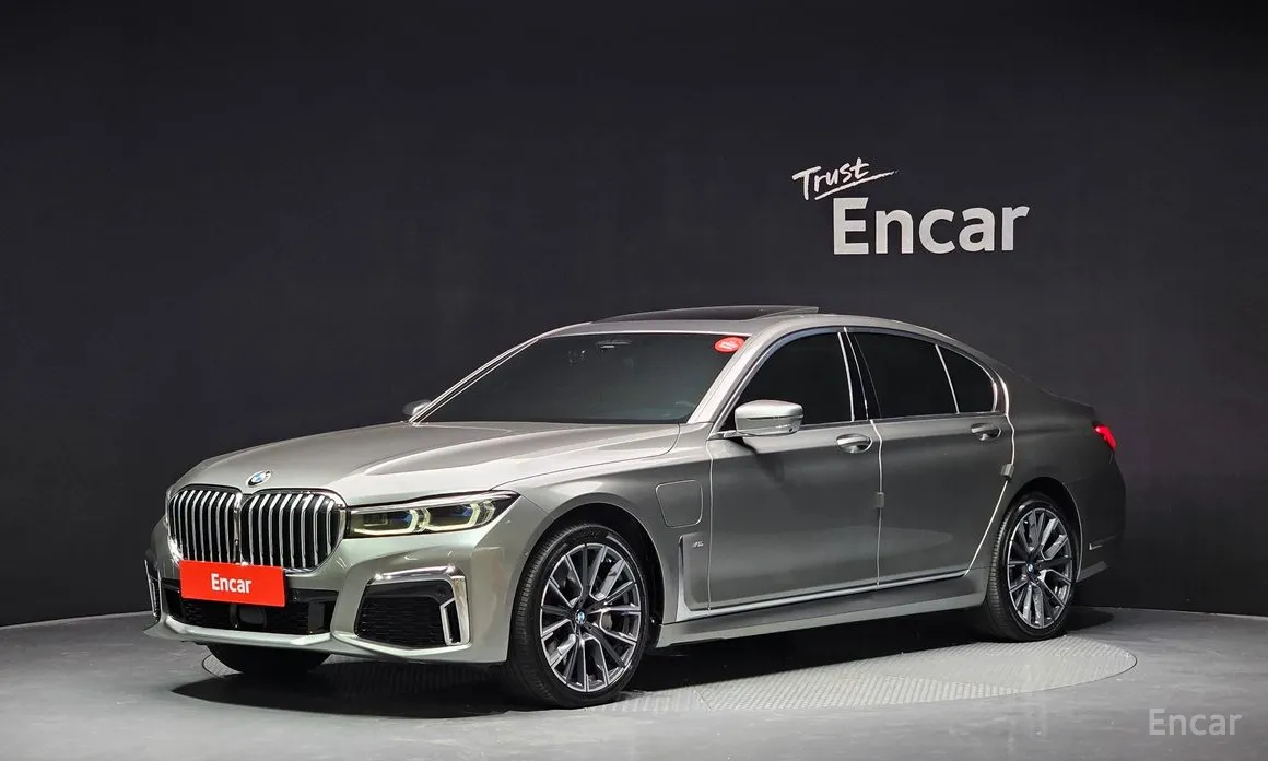 Фото 1 - BMW 7 Series