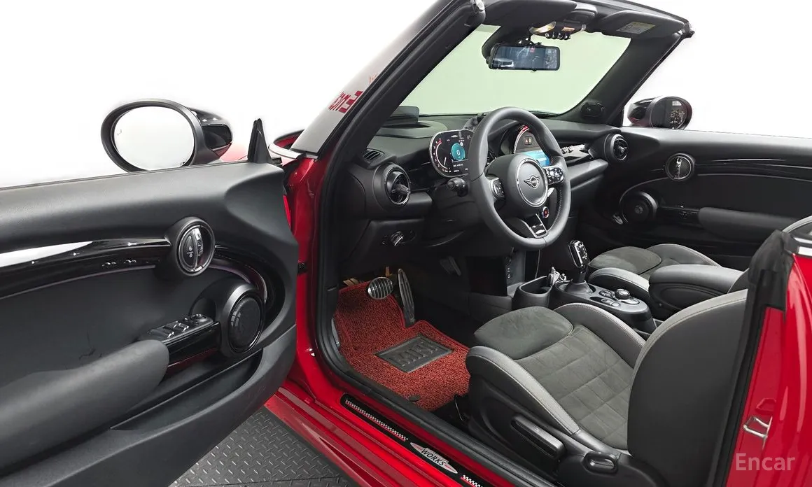 Фото 10 - Mini Cooper Convertible