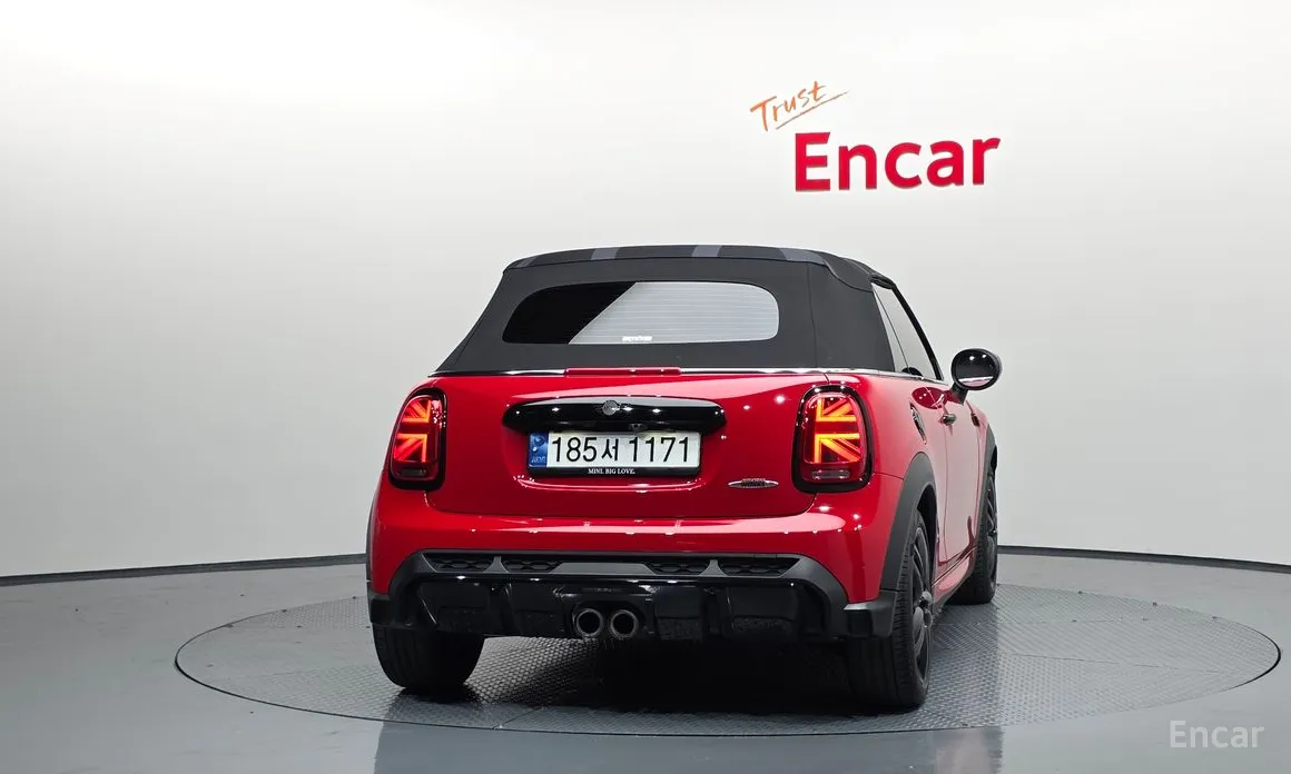 Фото 4 - Mini Cooper Convertible
