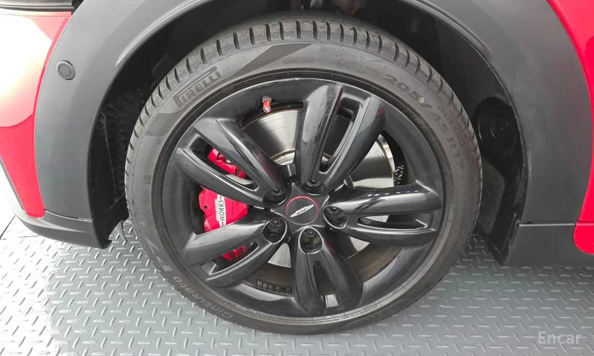 Фото 5 - Mini Cooper Convertible