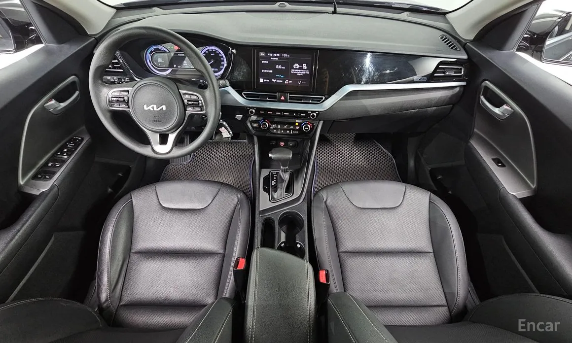 Фото 7 - Kia Niro