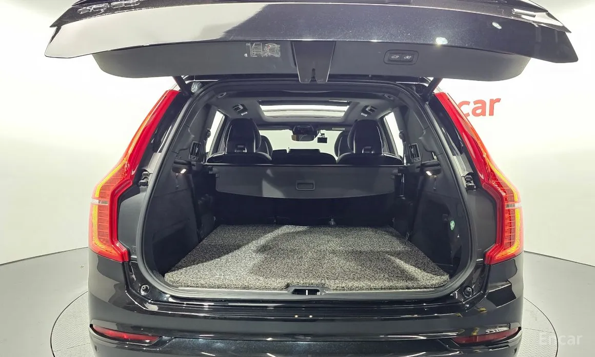 Фото 20 - Volvo XC90