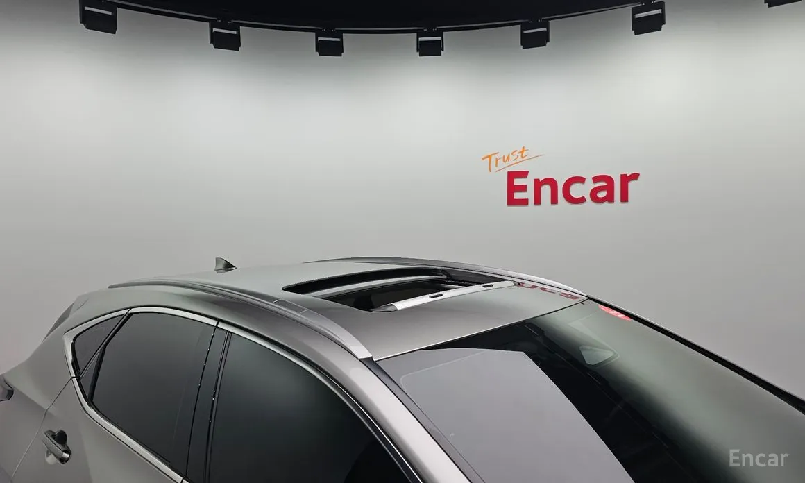 Фото 18 - Lexus NX