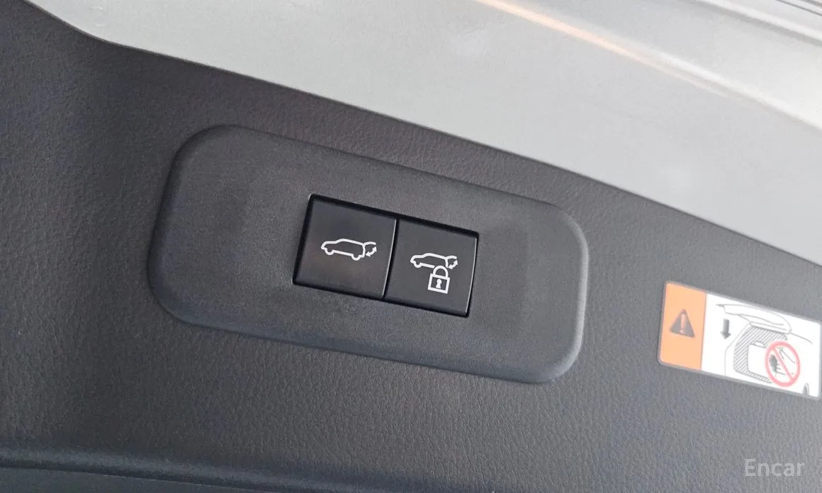 Фото 19 - Lexus NX