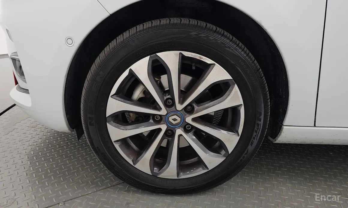 Фото 5 - Renault Zoe