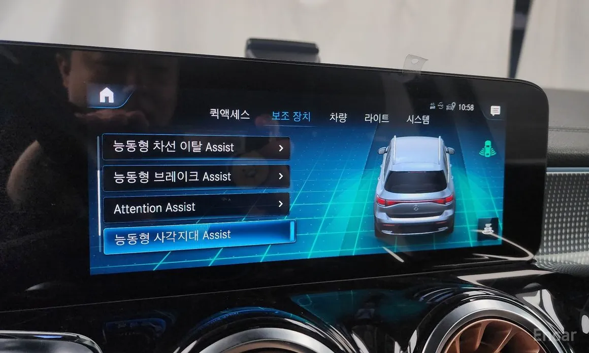 Фото 16 - Mercedes-Benz EQB