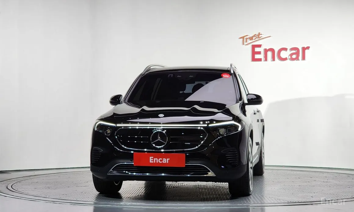 Фото 3 - Mercedes-Benz EQB